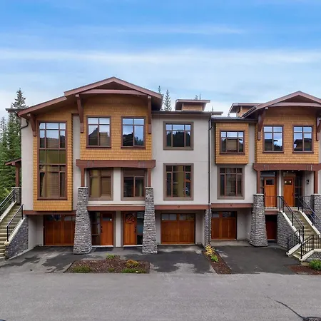 17 Village Walk Sun Peaks Bc-2