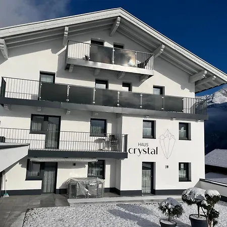 Haus Crystal-2