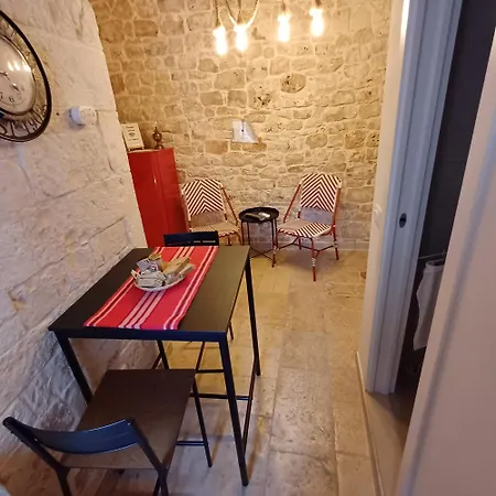 La Nicchia, appartamento con terrazza esclusiva-2