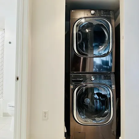 Miami Midtown Luxury Apartment-3