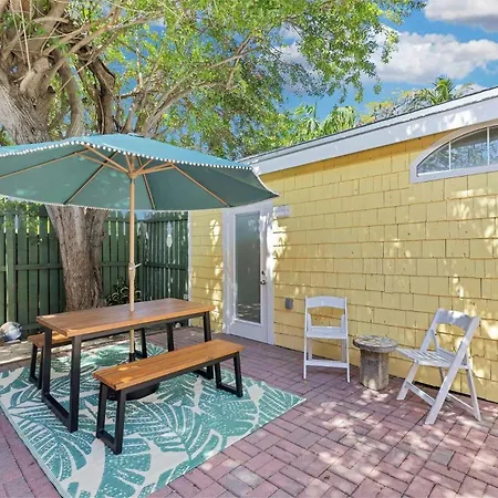 Tropical Cottages-2