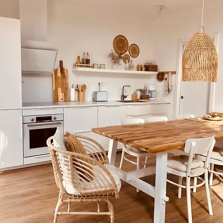 El Palmeral - Exlusive Villa With Private, Heated Pool In Corralejo-3