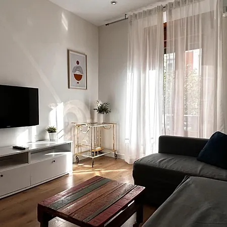 GRAN VÍA / CHUECA Apartamentos-2