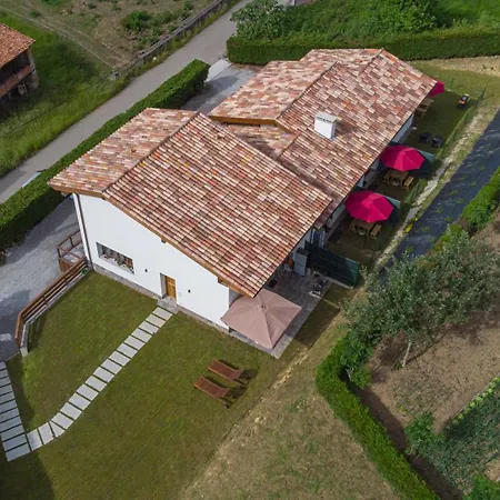 Apartamentos El Respigu-3