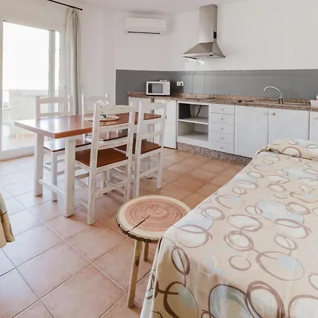 Apartamentos Timon - Emar Hotels-3