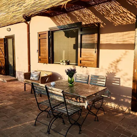 Agriturismo Tenuta Saracone relax in campagna a pochi passi dal mare-3