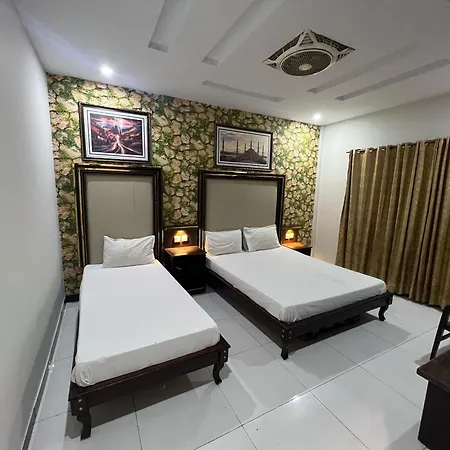 Oriole Guest House Standard Living-3