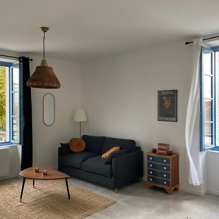 Le Jules Appart'Hotel, Appartements de charme centre de Romans-3