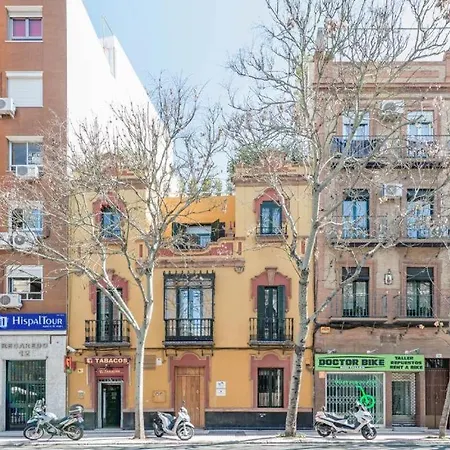 Recaredo Apartments-3