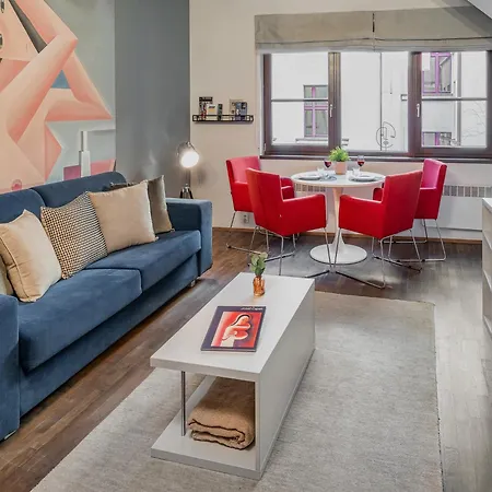 4 Arts Apartments By Adrez-3