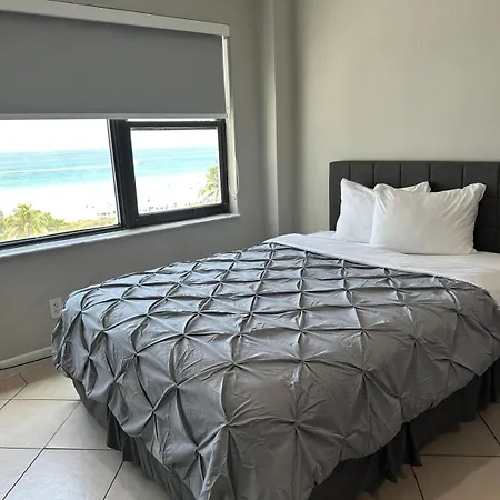 Ocean Front Casablanca Studios With Full Kitchens & Beach Access By Bl Rentals-3