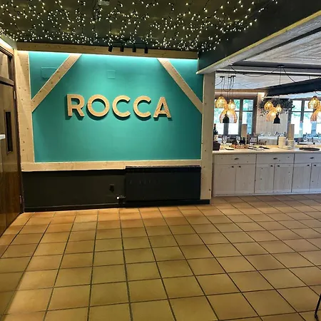 Roca Nevada Resort-3