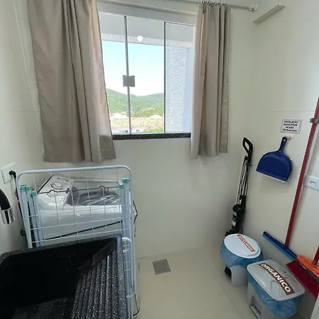 Residencial Helena Perequê Porto Belo SC-3
