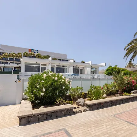 Apartamentos El Capricho-3