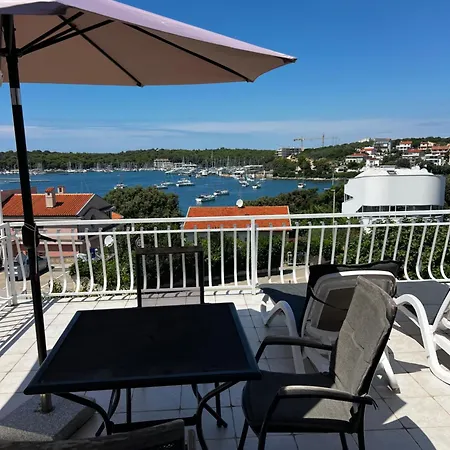 Apartments By The Sea-3