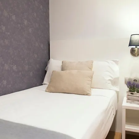 Suite Place Barcelona Còrsega-2