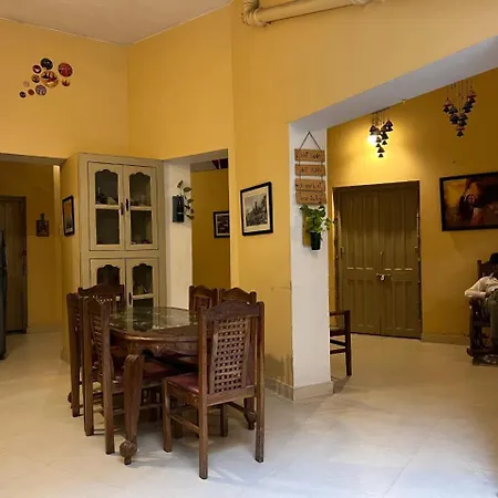 Cozy Inn-2