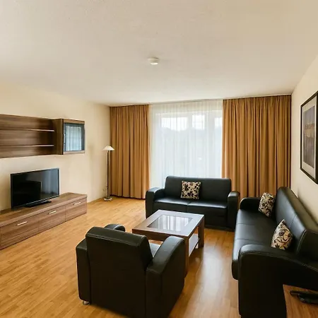 Apartments Atomis Hotel Duesseldorf City-3