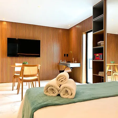 Stay Sun Square-2
