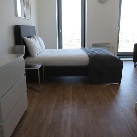 Quay Apartments-3