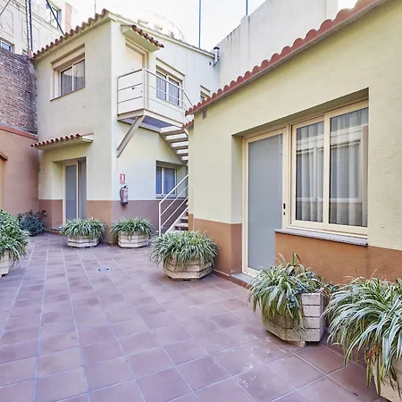 Barcelona Sants Station Apartments-2
