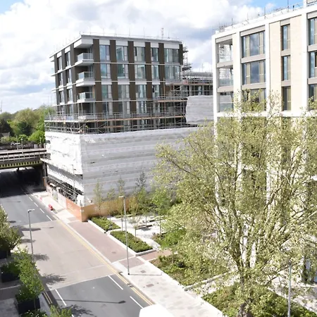 Lr London Apartments - Battersea Park-2