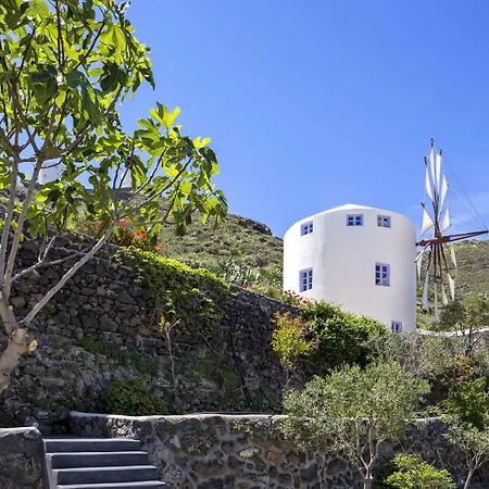 Windmill Villas Santorini Exclusive Retreat-3