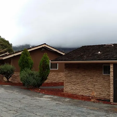Mountain Trail Lodge And Vacation Rentals-2
