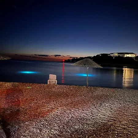 Apartments By The Sea-2