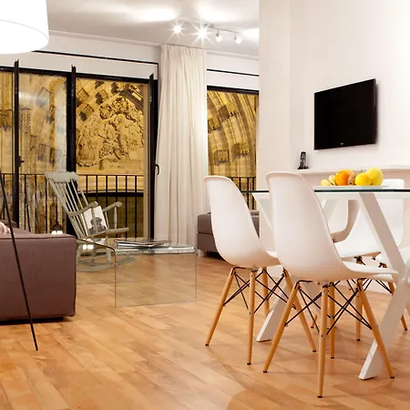 Puerta Catedral Suites-3