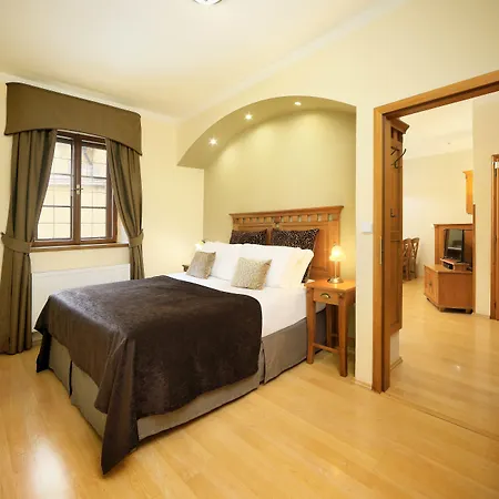 Castle View Apartments-2