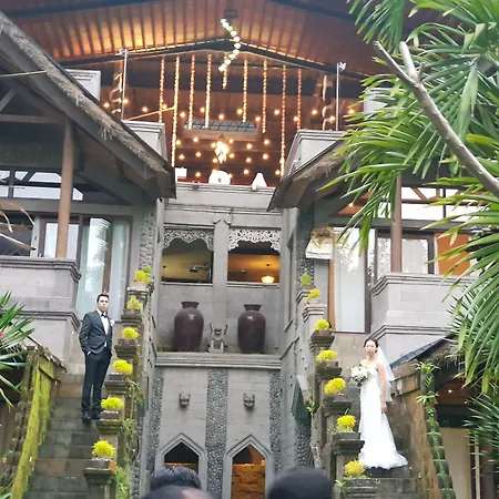 Avalon Ubud Castle & Spa-3