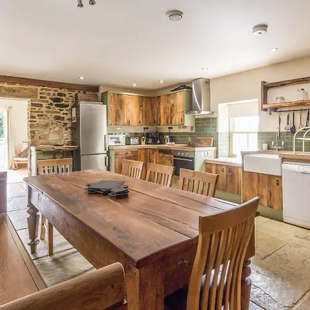 Orchard Cottage-2