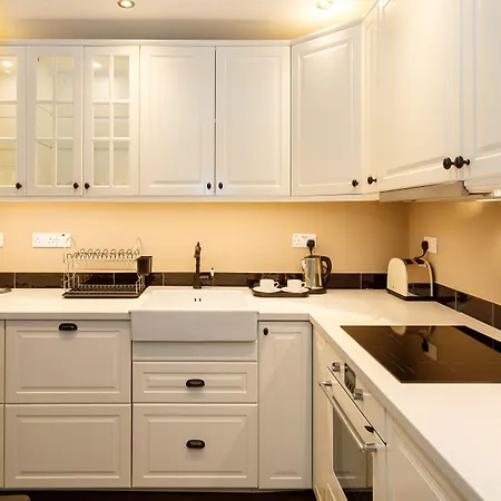 Molloy'S Apartments-3