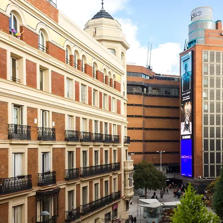 Arenal Suites Preciados-3