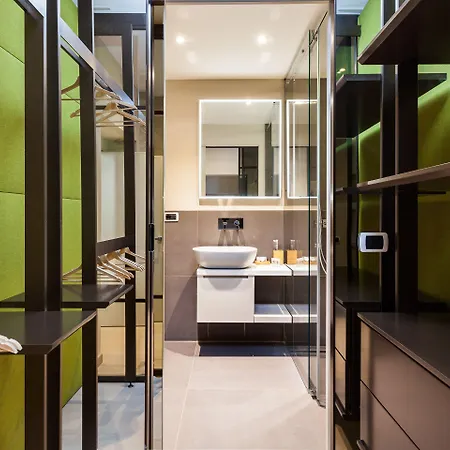 Easyhomes-Duomo Suites & Apartments-3