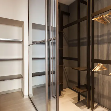 Easyhomes-Duomo Suites & Apartments-2
