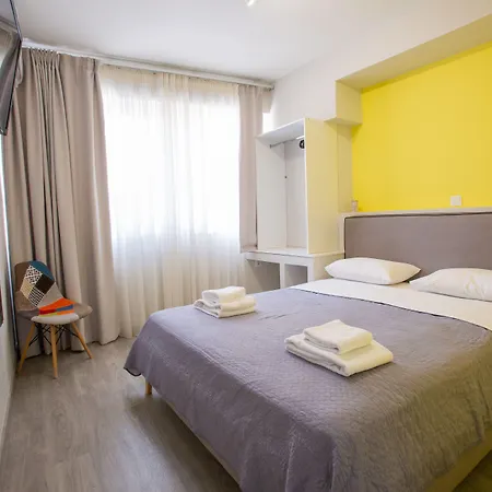 Raise Boutique Rooms In The Center Of Athens-3