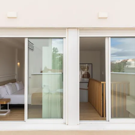 Uma Suites O'Donnell-3