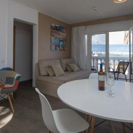 Apartamentos LIVVO Galera Beach-3