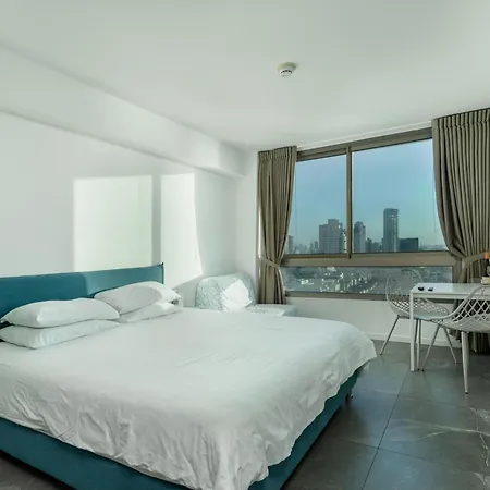 Netanya Seaview Aparthotel-3