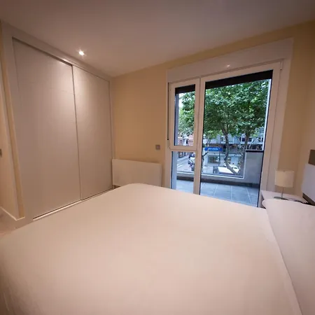 Apartamentos Exclusivos - Palacio de Yolanda-3