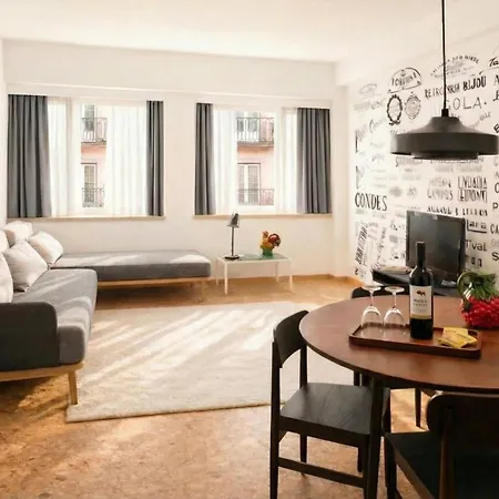 The Lisbonaire Apartments-2