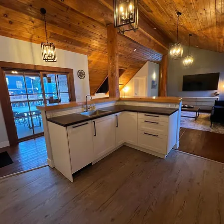 Winston Lodge-2