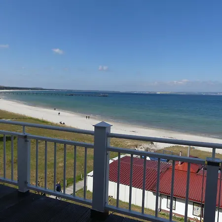 FeWo direkt am Strand mit Meerblick, Villa Strandperle, Binz-3