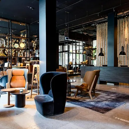 Motel One Hamburg-Fleetinsel-3