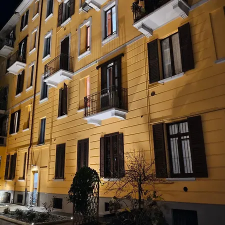 Sondrio Apartment-3