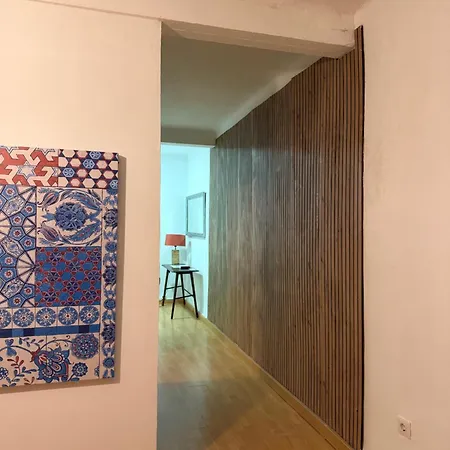 Coliseo Premium Apartment-2