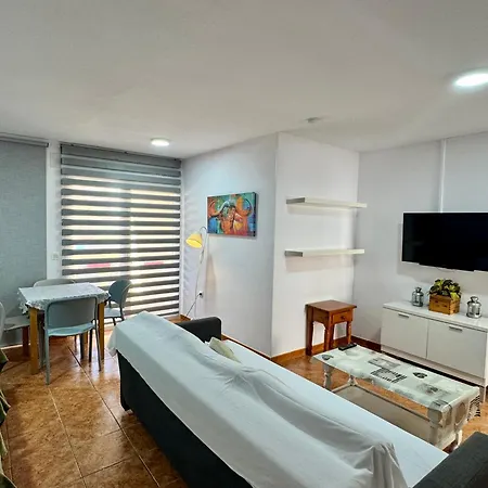 Apartamentos Turísticos Yamasol-3