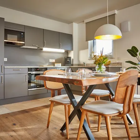 Bader Suites - Apartments-3